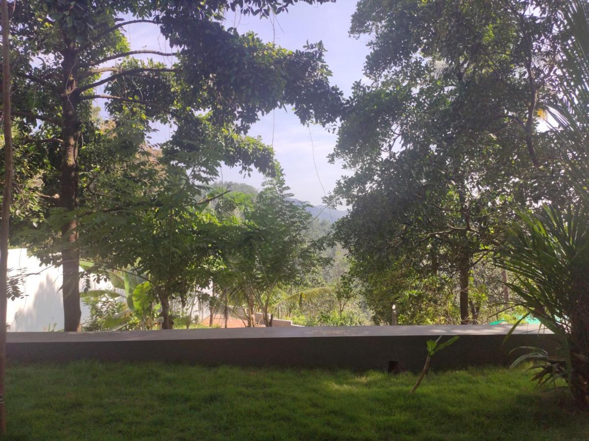 Stone Hills Hotel Kannur Exterior foto
