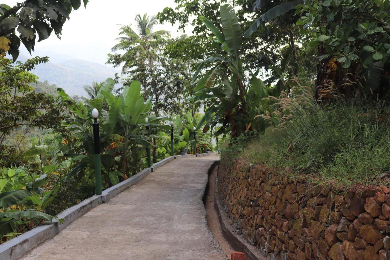 Stone Hills Hotel Kannur Exterior foto